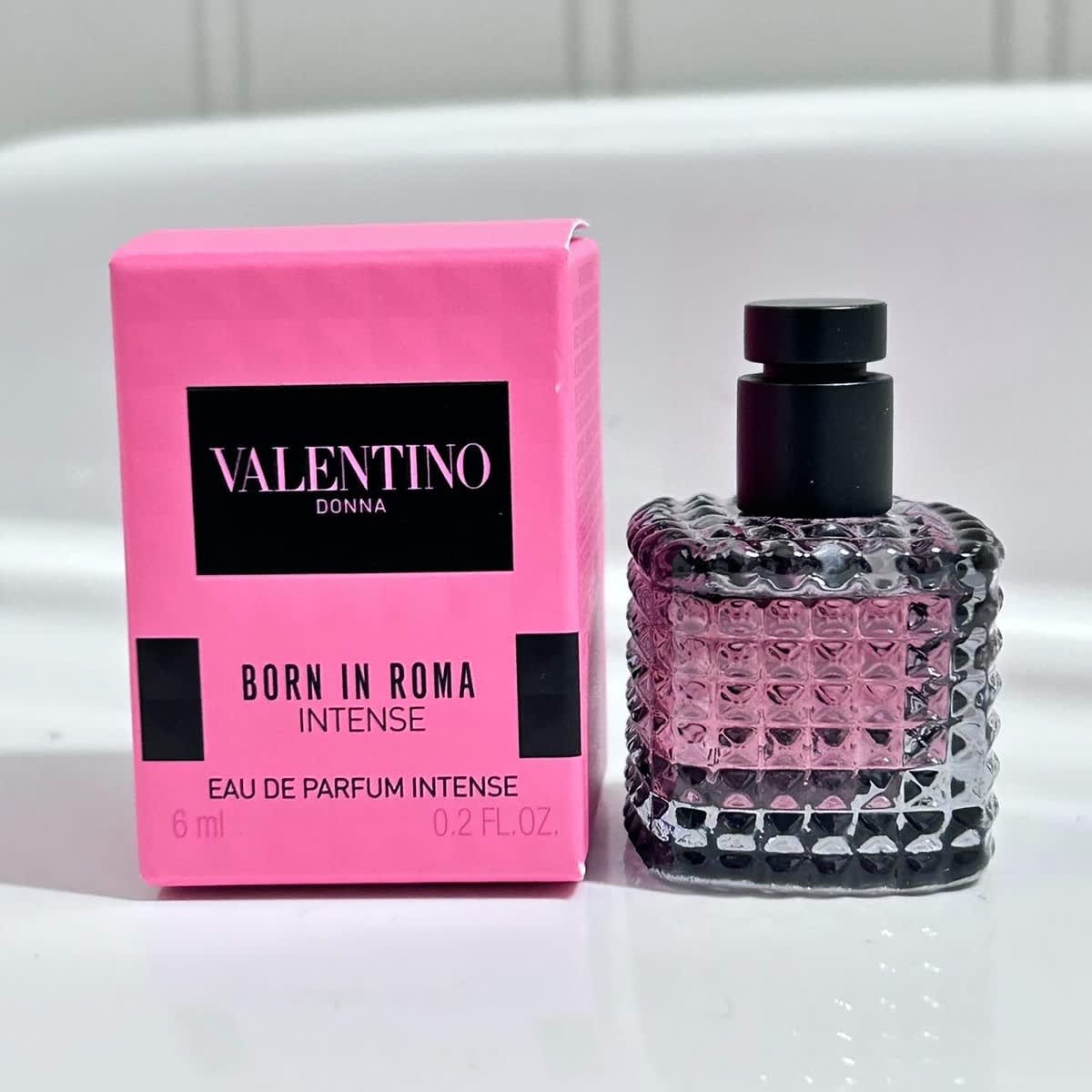 Valentino Donna Born in Roma