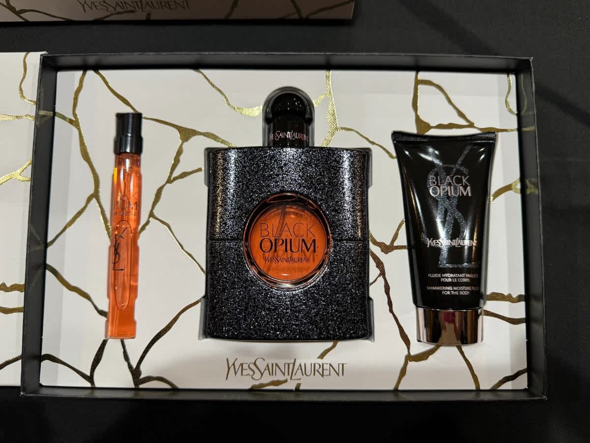 Yves Saint Laurent Black Opium